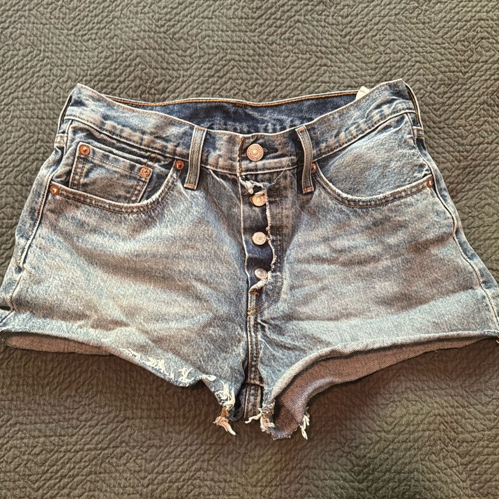Levis 501 shorts